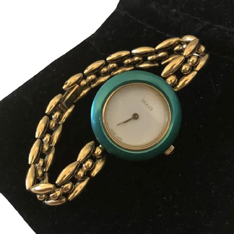 vintage Gucci interchangeable bezel watch